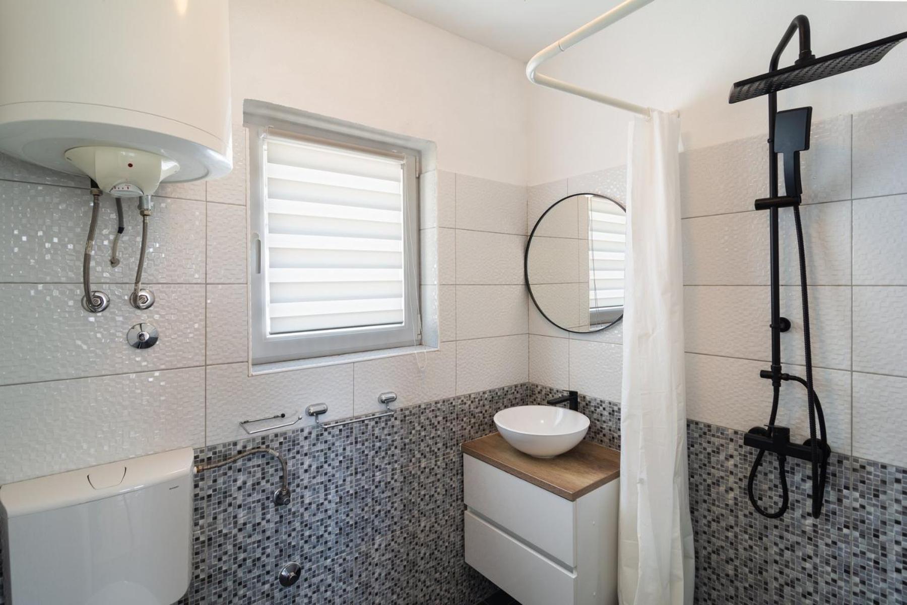 Sea-Views Brazza Apartments With Private Pool Milna  Exterior photo