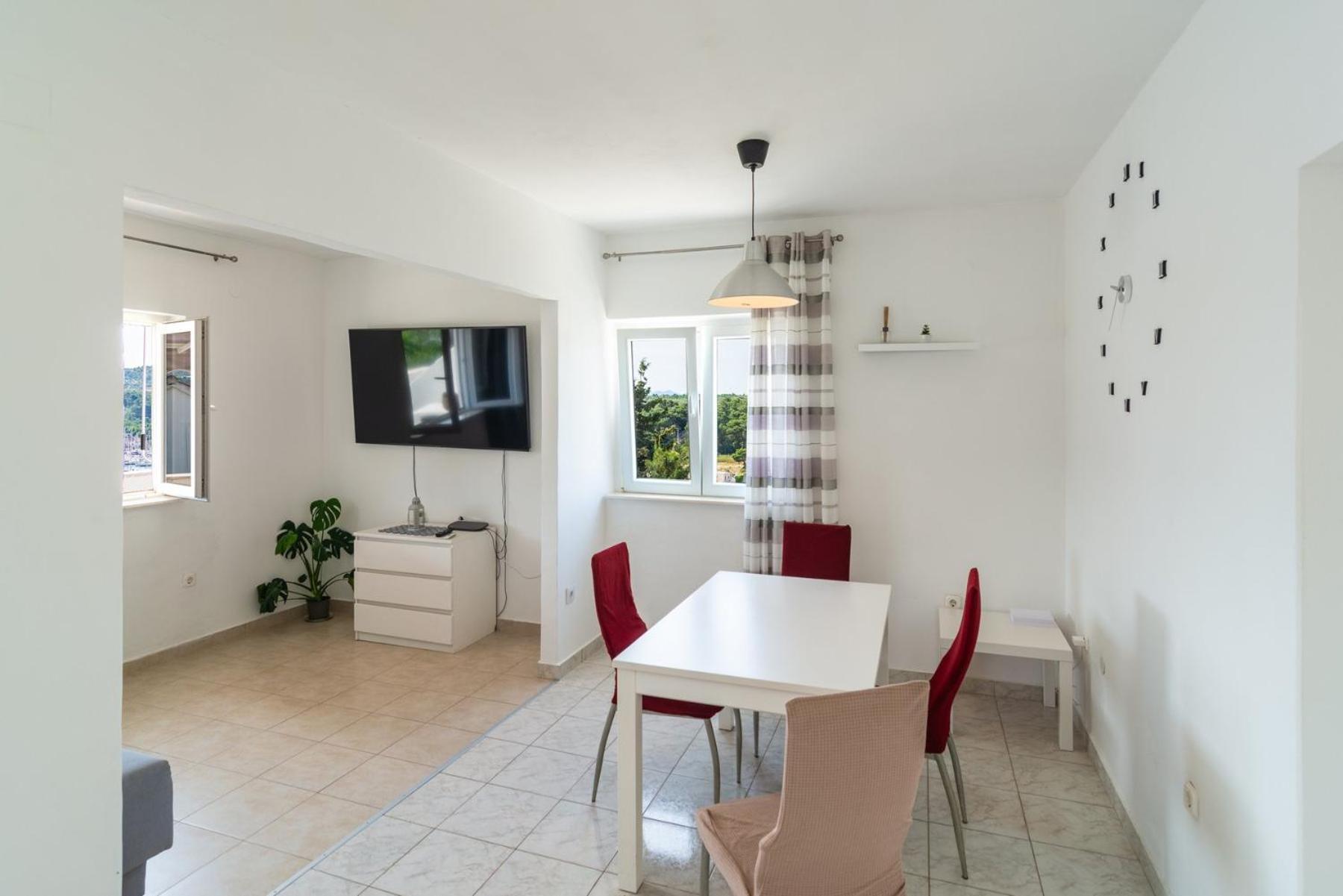 Sea-Views Brazza Apartments With Private Pool Milna  Exterior photo